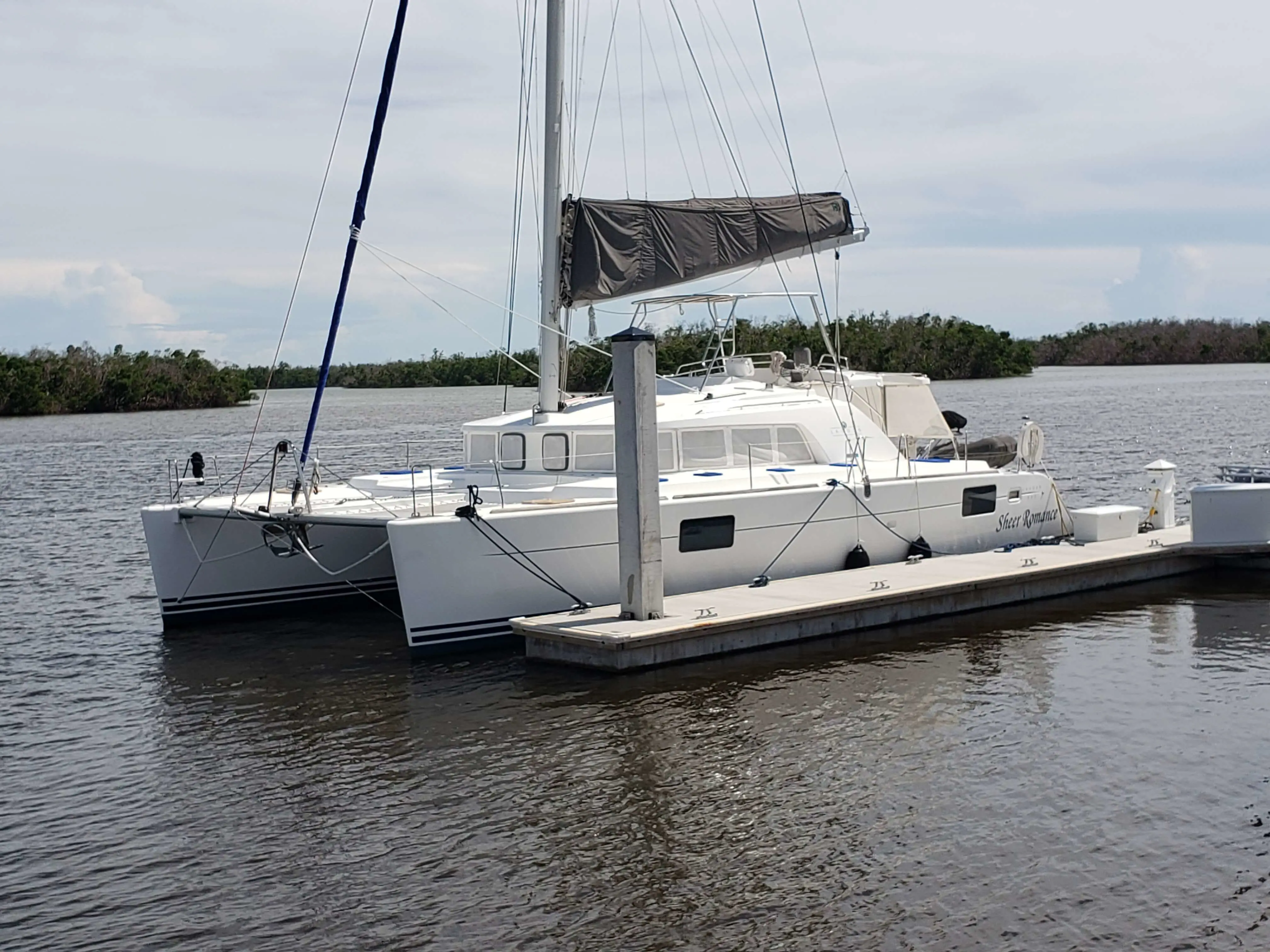 Used Sail Catamaran for Sale 2005 Lagoon 440 