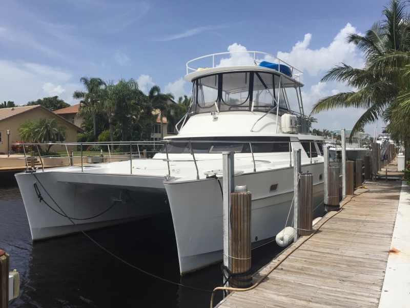 Used Power Catamaran for Sale 2008 Cumberland 46 Boat Highlights