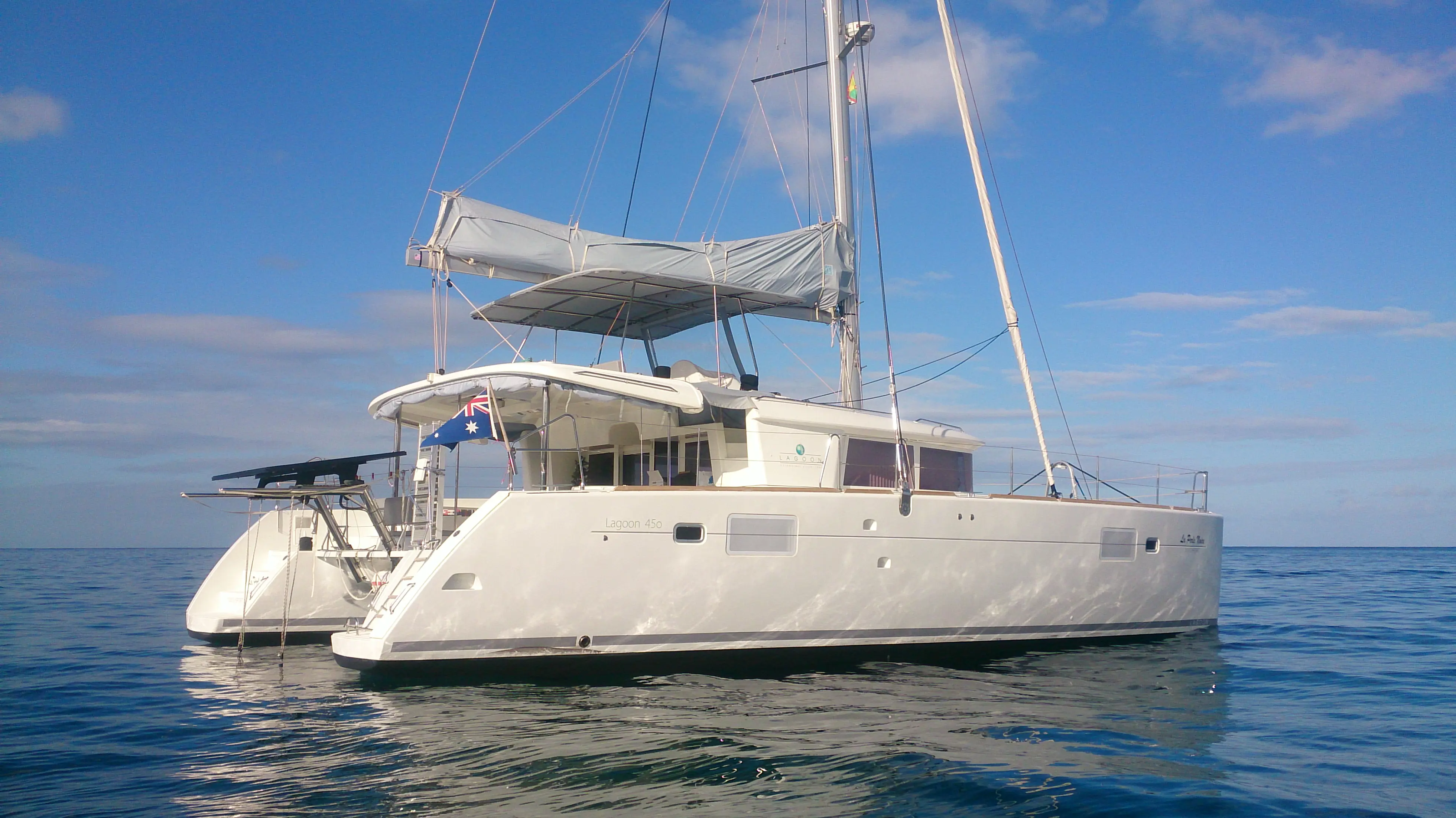 Used Sail Catamaran for Sale 2011 Lagoon 450 Boat Highlights