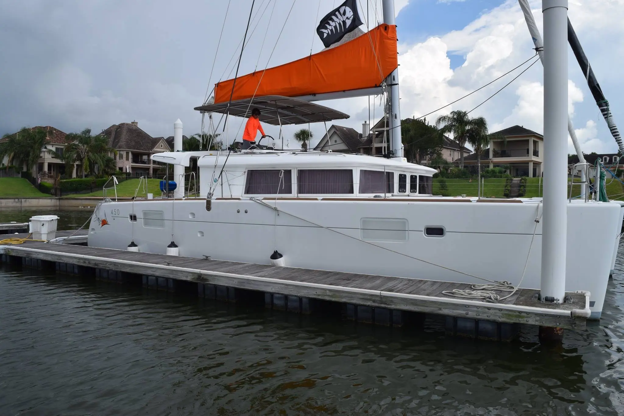 Used Sail Catamaran for Sale 2015 Lagoon 450 Boat Highlights