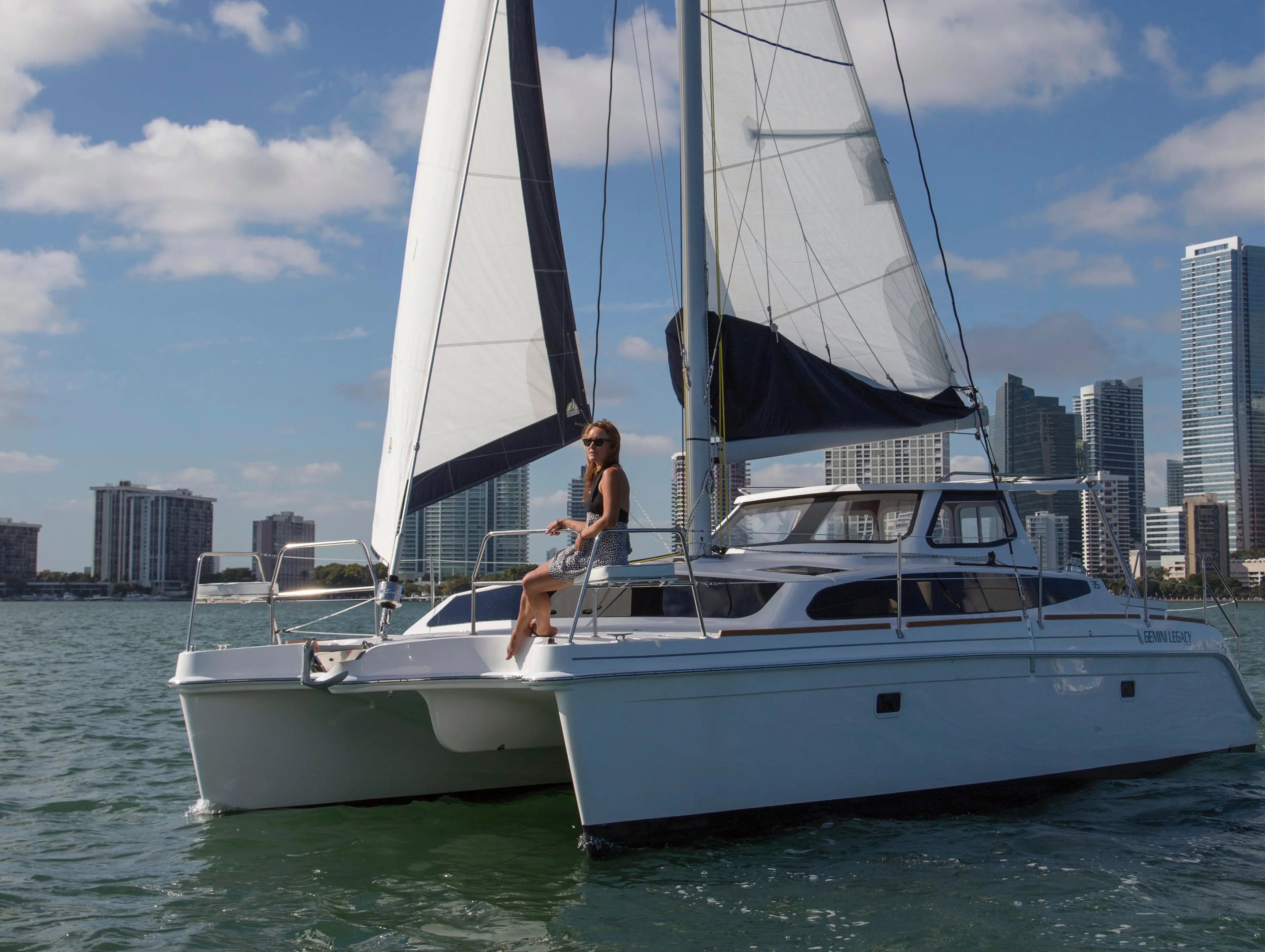 HULL 1227 Sail Legacy 35x