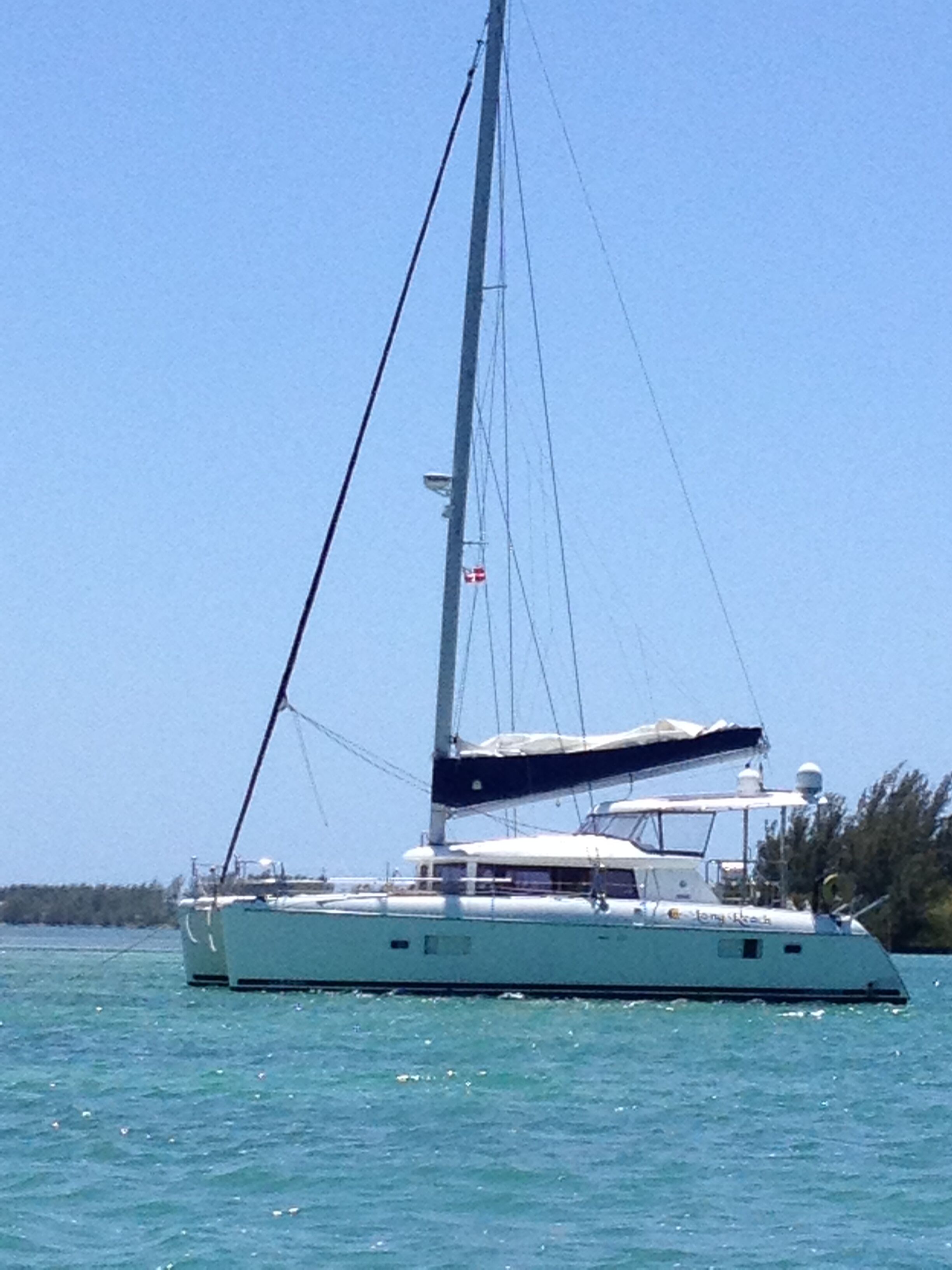 Used Sail Catamaran for Sale 2009 Lagoon 420 Boat Highlights