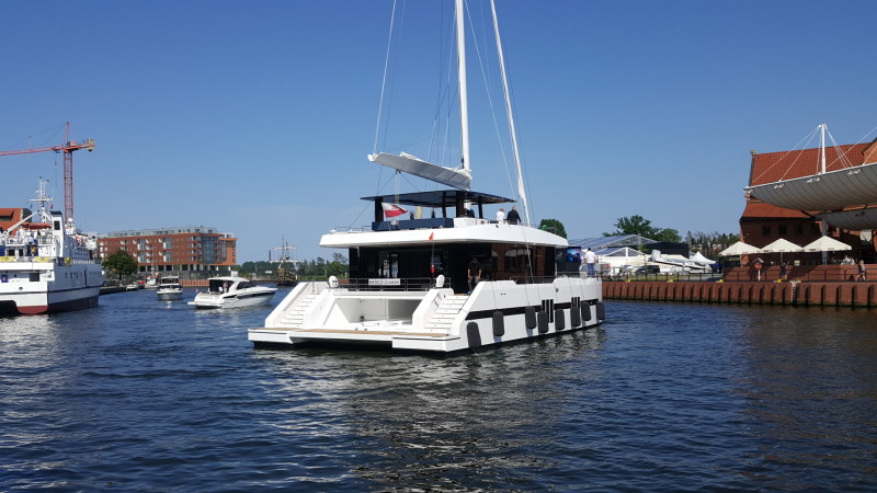 Catamarans for Sale: SUNREEF SUPREME 68 SAILING NEW BUILD 